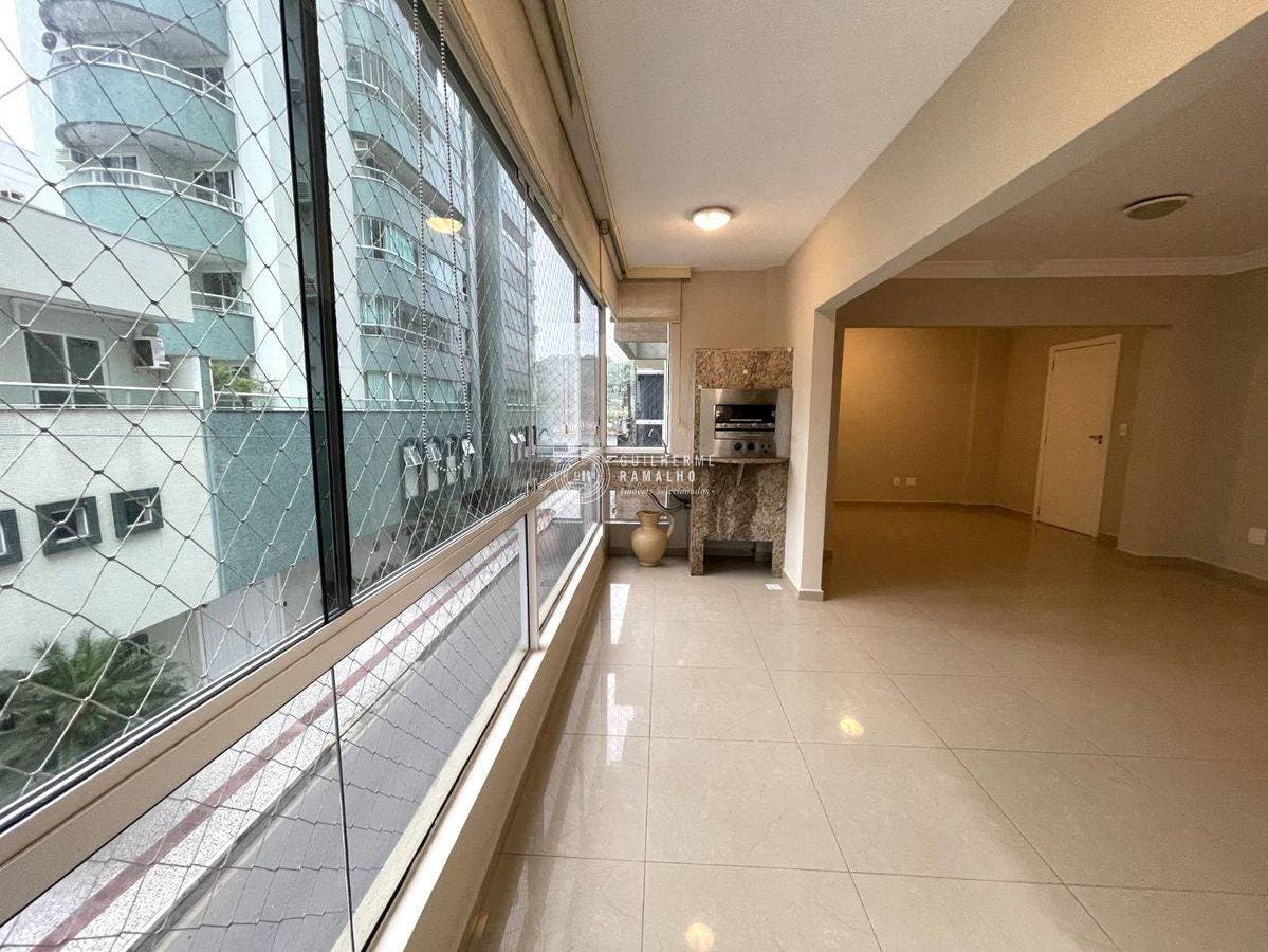 Locação anual: Apartamento // Barra Sul // semi mobiliado - Apartamento em Centro, Balneário Camboriú - para locação - IMOBILIÁRIA GUILHERME LTDA