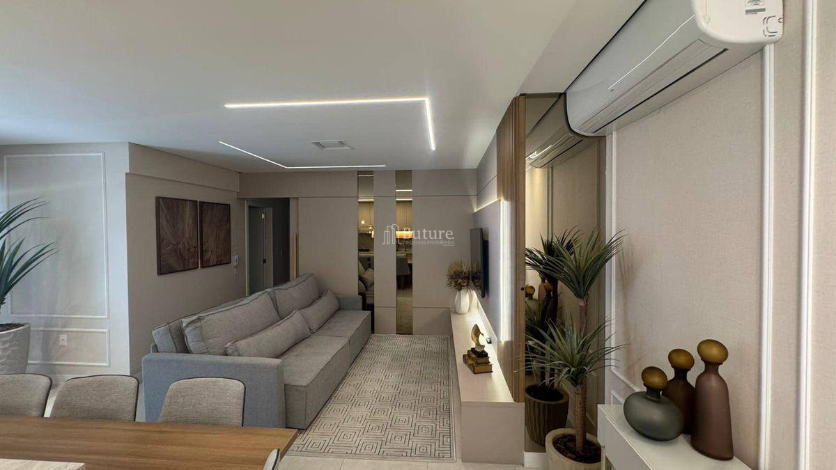 Conforto e Praticidade: 3 Suítes Finamente Mobiliado no Coração da Meia Praia - Apartamento em Meia Praia, Itapema - à venda - BUTURE NEGOCIOS IMOBILIARIOS LTDA