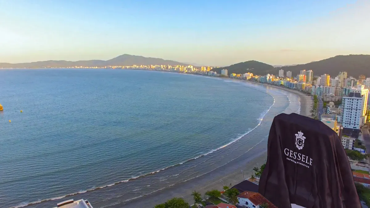 George vi residencial- apartamento frente mar com 4 suítes n