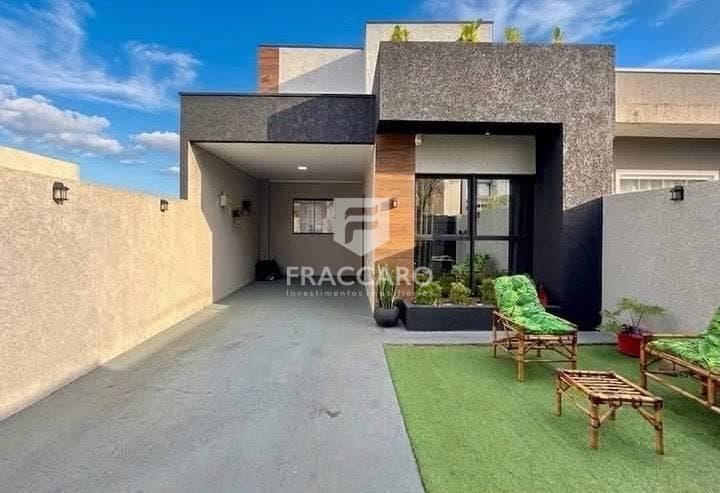 Casa à venda em Cará-cará, Ponta Grossa — Portal Chave Fácil