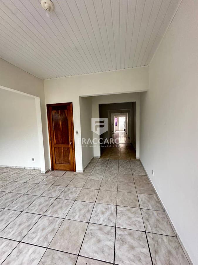 Comercial para alugar em Centro, Ponta Grossa — Portal Chave Fácil