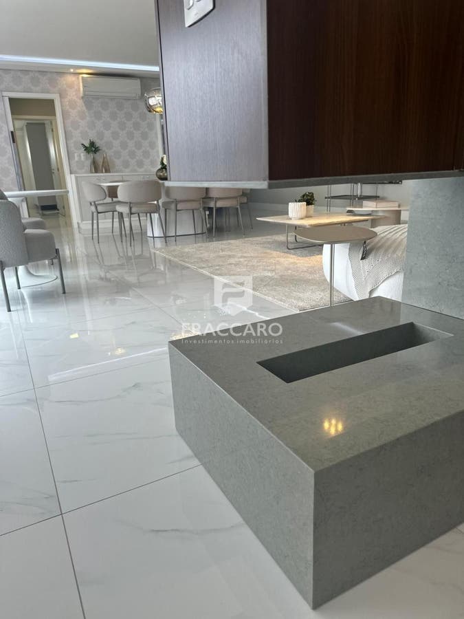 Apartamento à venda em Centro, Ponta Grossa — Portal Chave Fácil