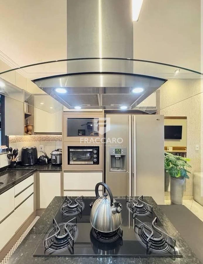 Casa à venda em Cará-cará, Ponta Grossa — Portal Chave Fácil