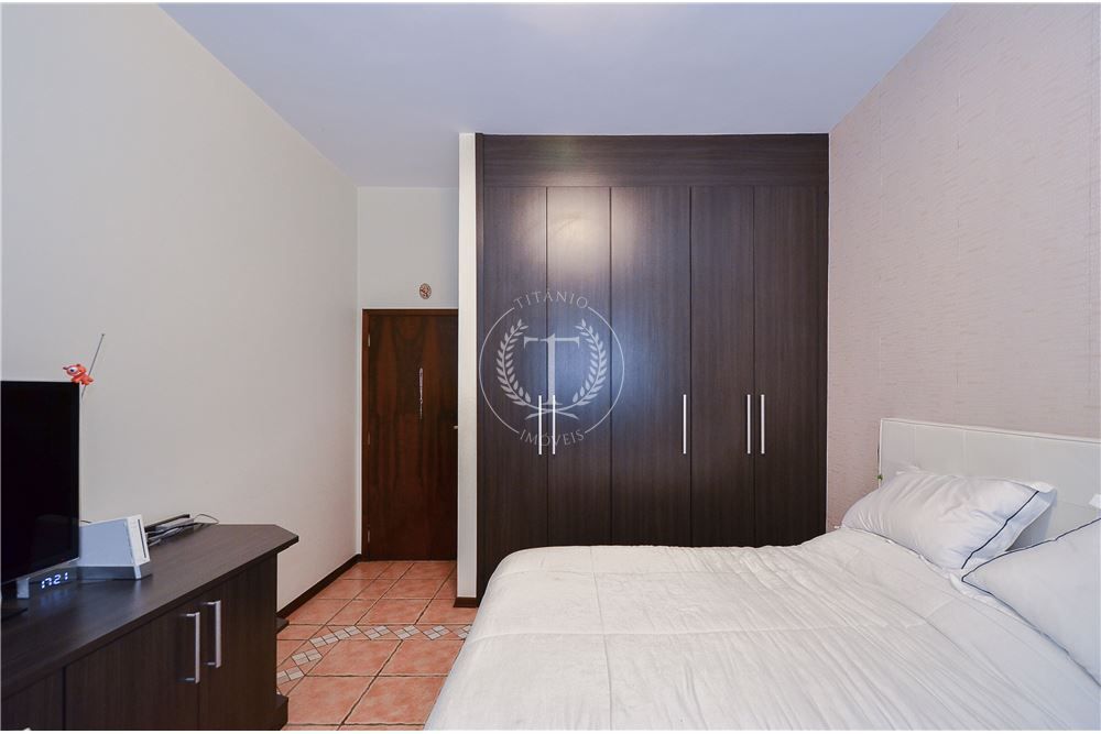 Casa, 4 quartos, 430 m² - Foto 8