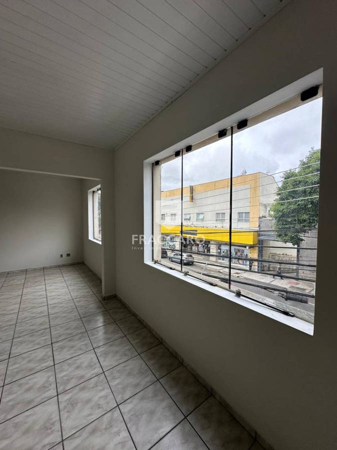 Comercial para alugar em Centro, Ponta Grossa — Portal Chave Fácil