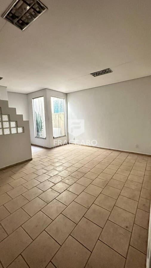 Ponto Comercial/Loja para alugar em Centro, Ponta Grossa — Portal Chave Fácil