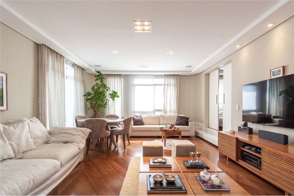 Apartamento, 3 quartos, 210 m² - Foto 2