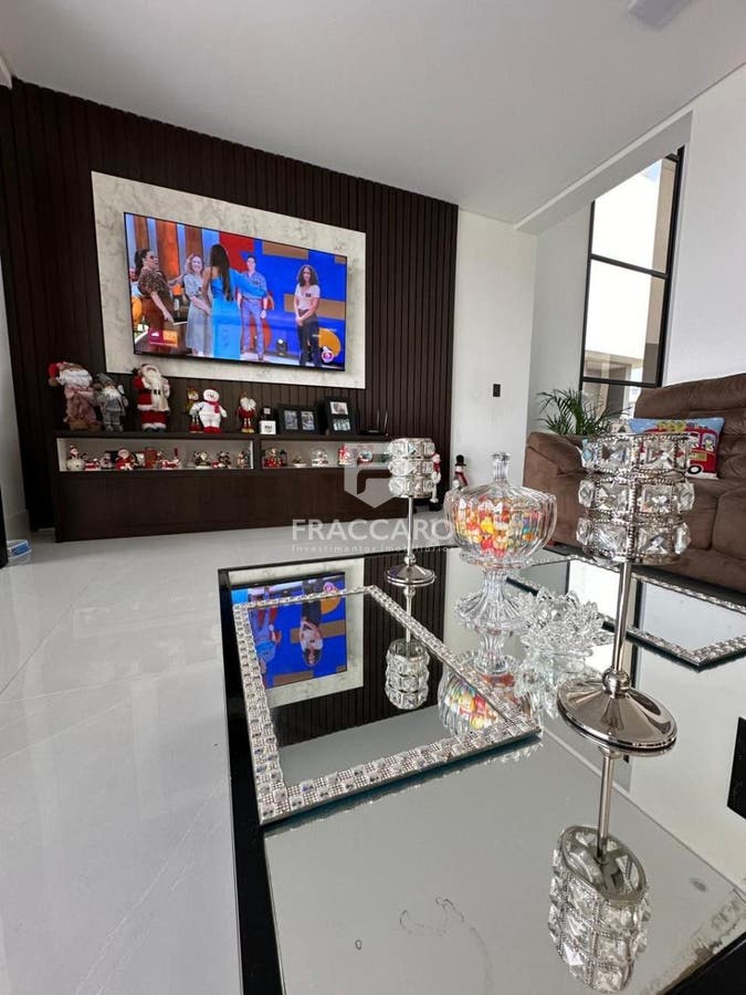 Casa à venda em Jardim Carvalho, Ponta Grossa — Portal Chave Fácil