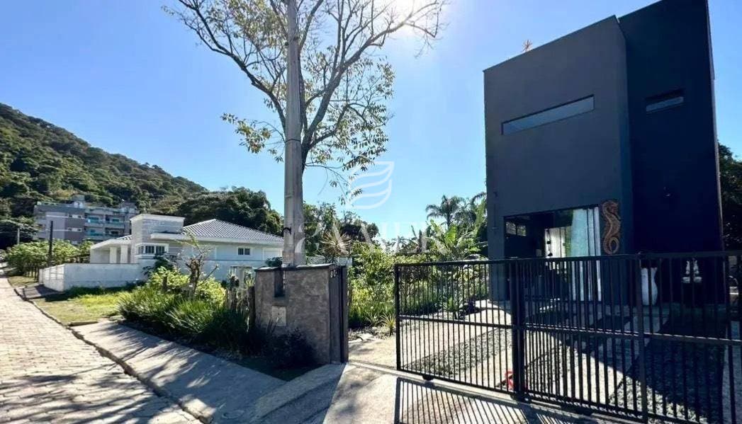Sobrado, 1 quarto, 93 m² - Foto 1