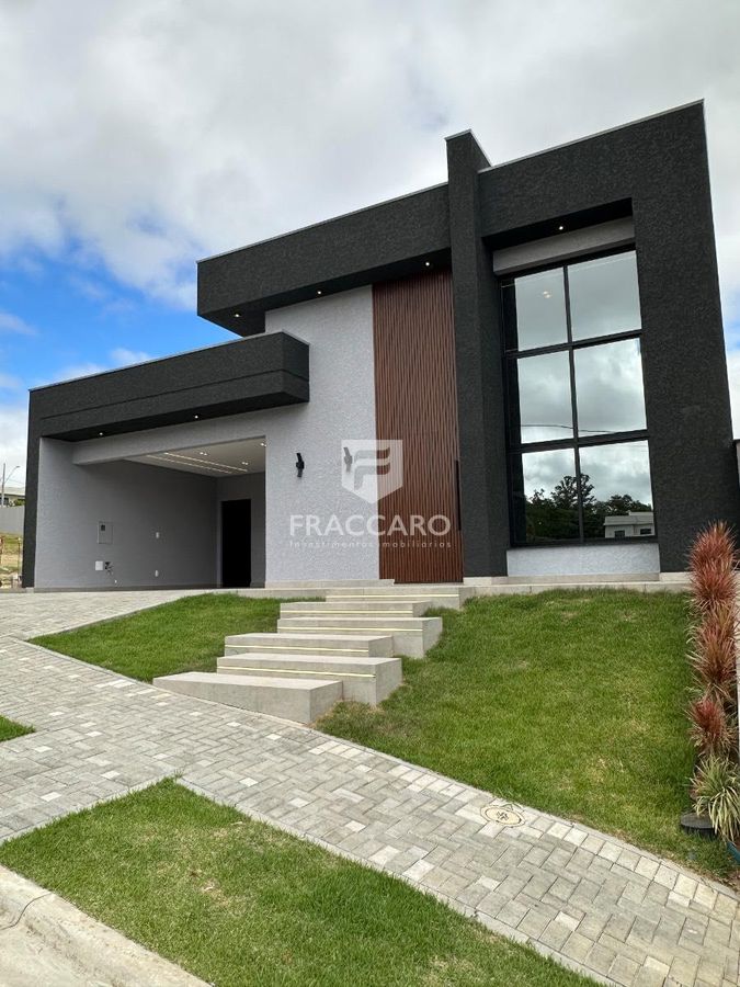 Casa à venda em Orfãs, Ponta Grossa — Portal Chave Fácil