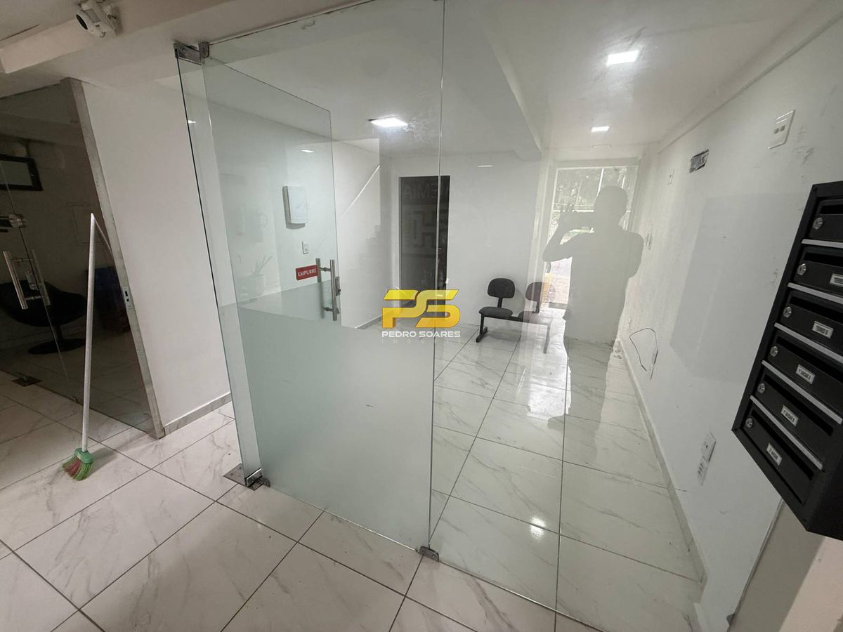 Sala comercial para locação no centro