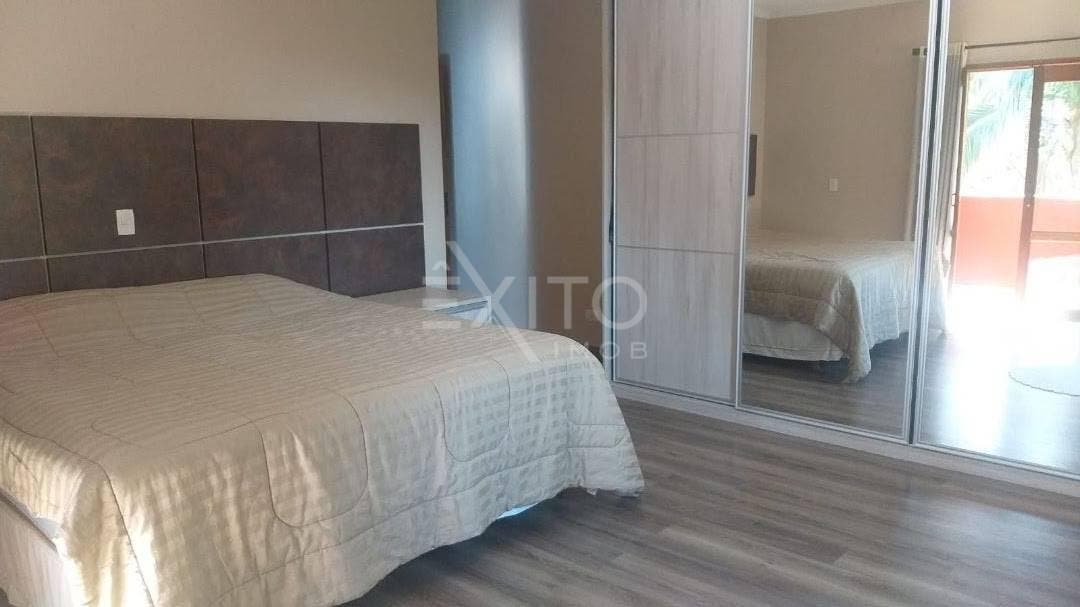 Casa, 4 quartos, 304 m² - Foto 14
