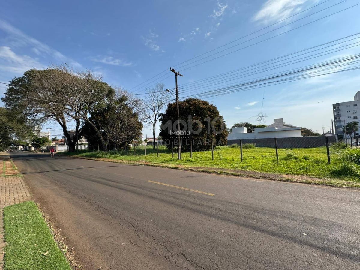 TERRENO A VENDA NA VILA A, PRÓXIMO AVENIDA SILVIO AMÉRICO SASDELLI EM FOZ DO IGUAÇU - PR