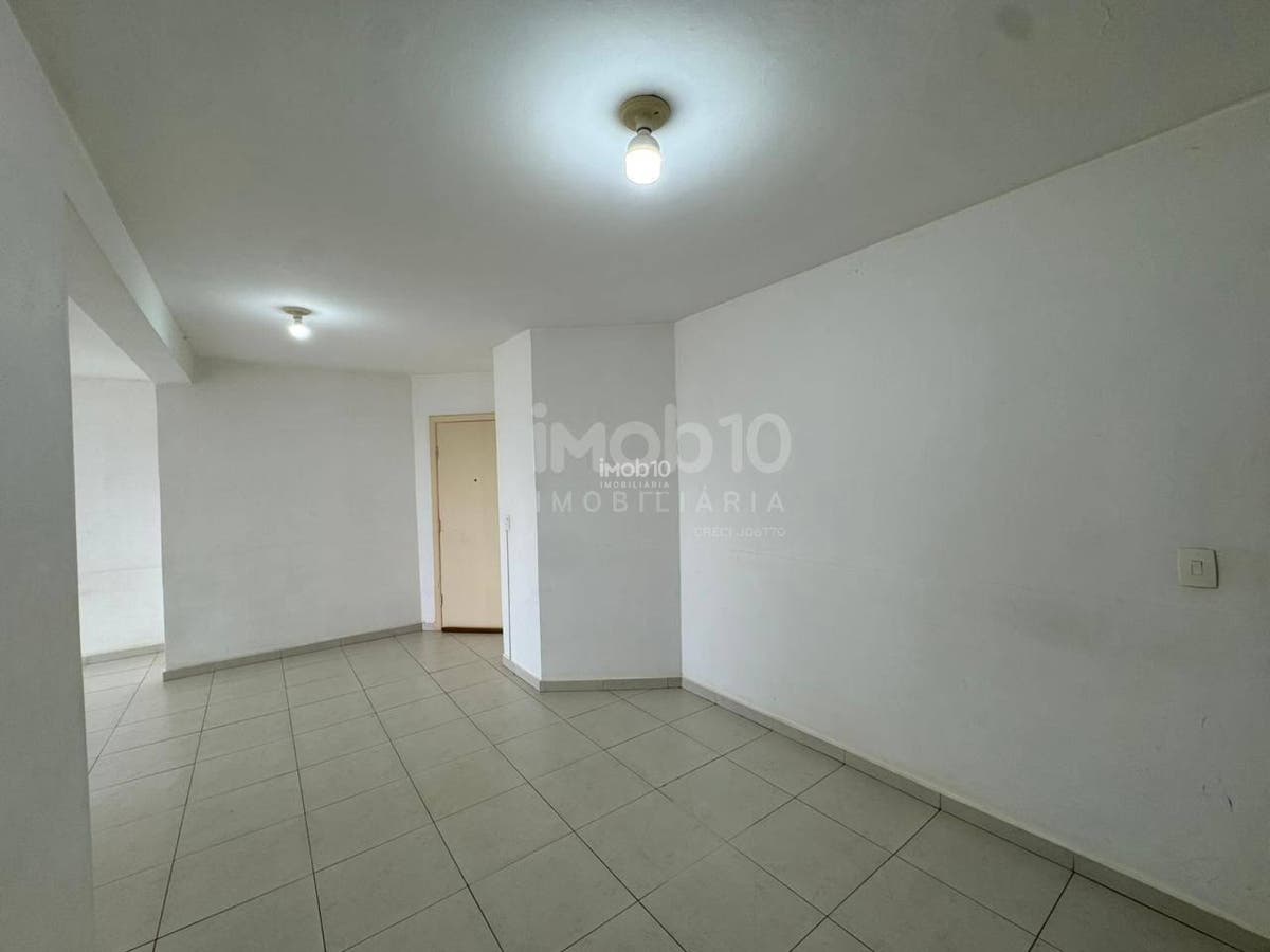 APARTAMENTO DE 3 QUARTOS PARA VENDA NO EDIFÍCIO ÁGUA GRANDE NO CENTRO DE FOZ DO IGUAÇU - PR