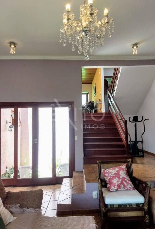 Casa, 3 quartos, 253 m² - Foto 9