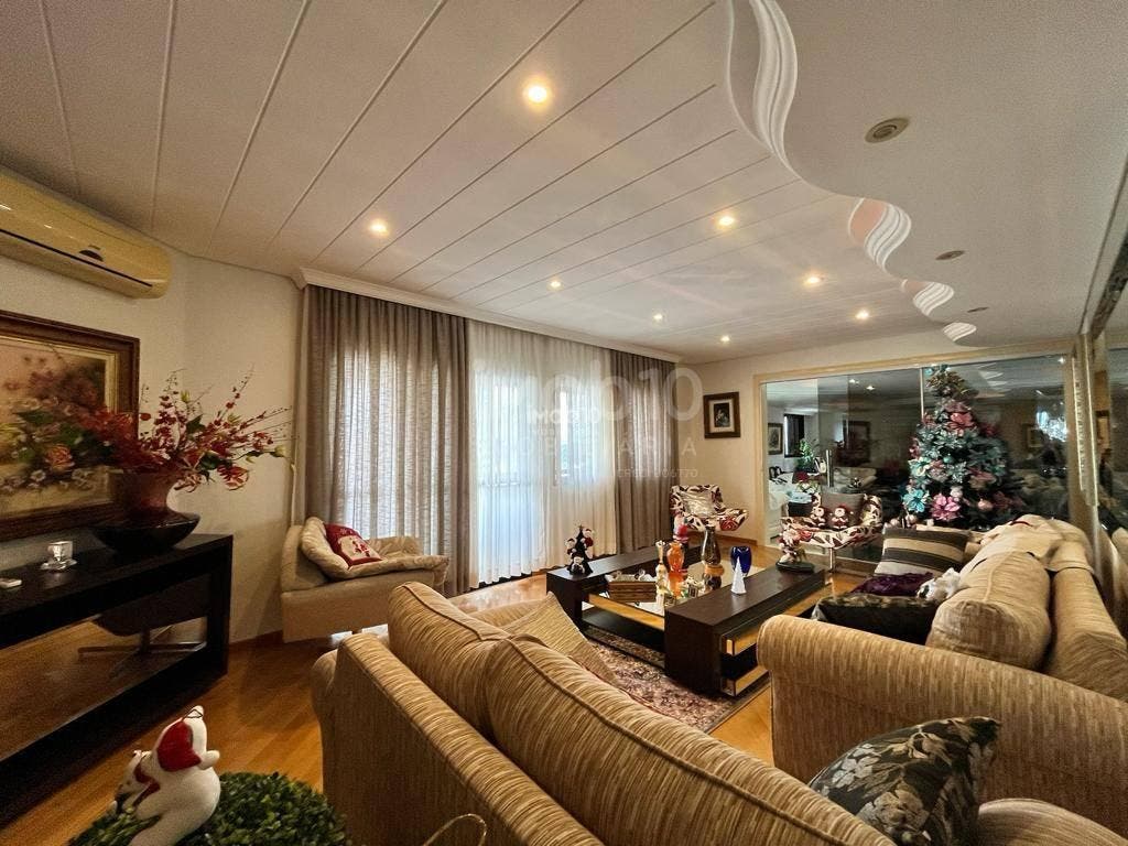 APARTAMENTO COM 4 SUITES, DUPLEX NO EDIFICIO MAISON CLASSIC NO CENTRO - FOZ DO IGUAÇU//PR