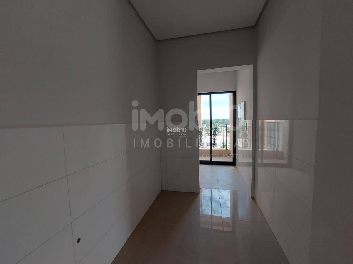 EDIFÍCIO FORTALEZA - APARTAMENTO COM 2 QUARTOS A VENDA NO JARDIM LARANJEIRAS EM FOZ DO IGUAÇU/PR
