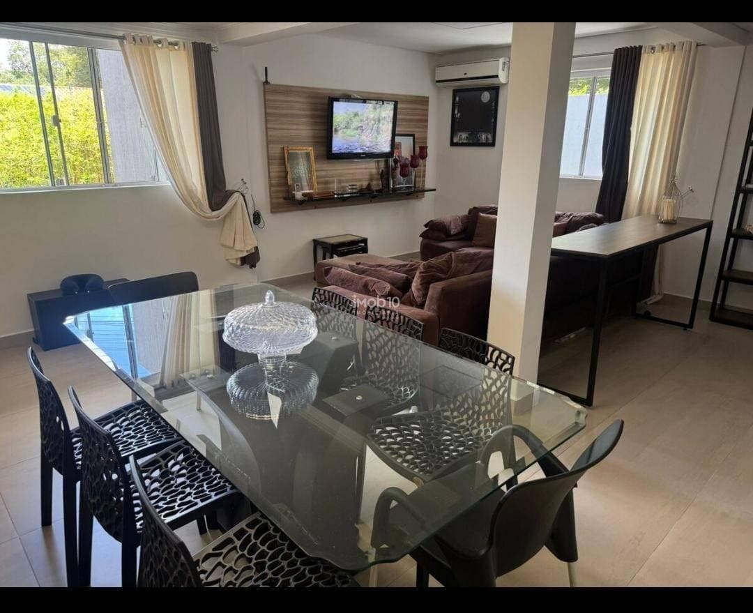 CASA COM 3 QUARTOS A VENDA NA VILA A EM FOZ DO IGUAÇU - PR