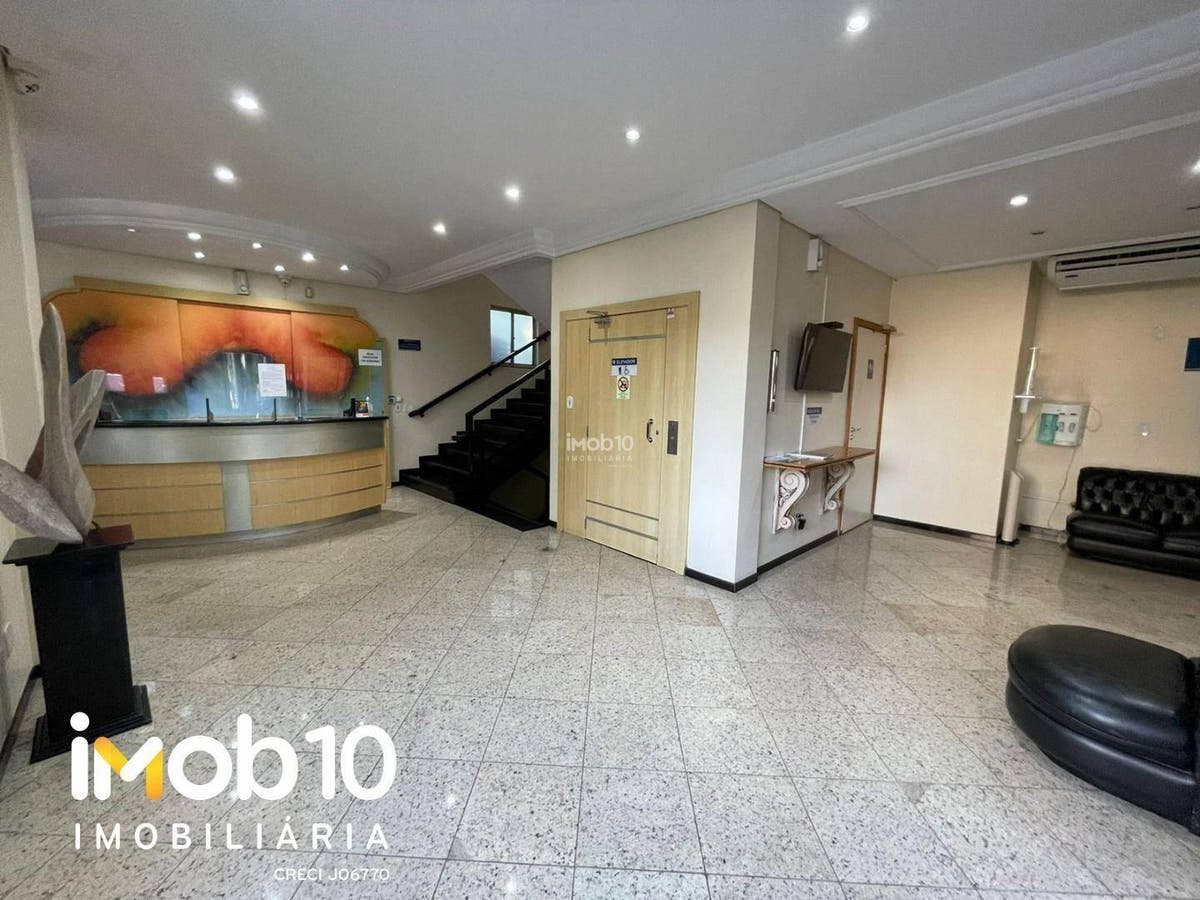 PRÉDIO/CLÍNICA MÉDICA A VENDA NO CENTRO DE FOZ DO IGUAÇU - PR