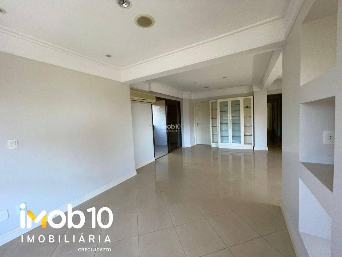 APARTAMENTO COM 4 QUARTOS A VENDA NO EDIFÍCIO MAISON ROYALE EM FOZ DO IGUAÇU - PR