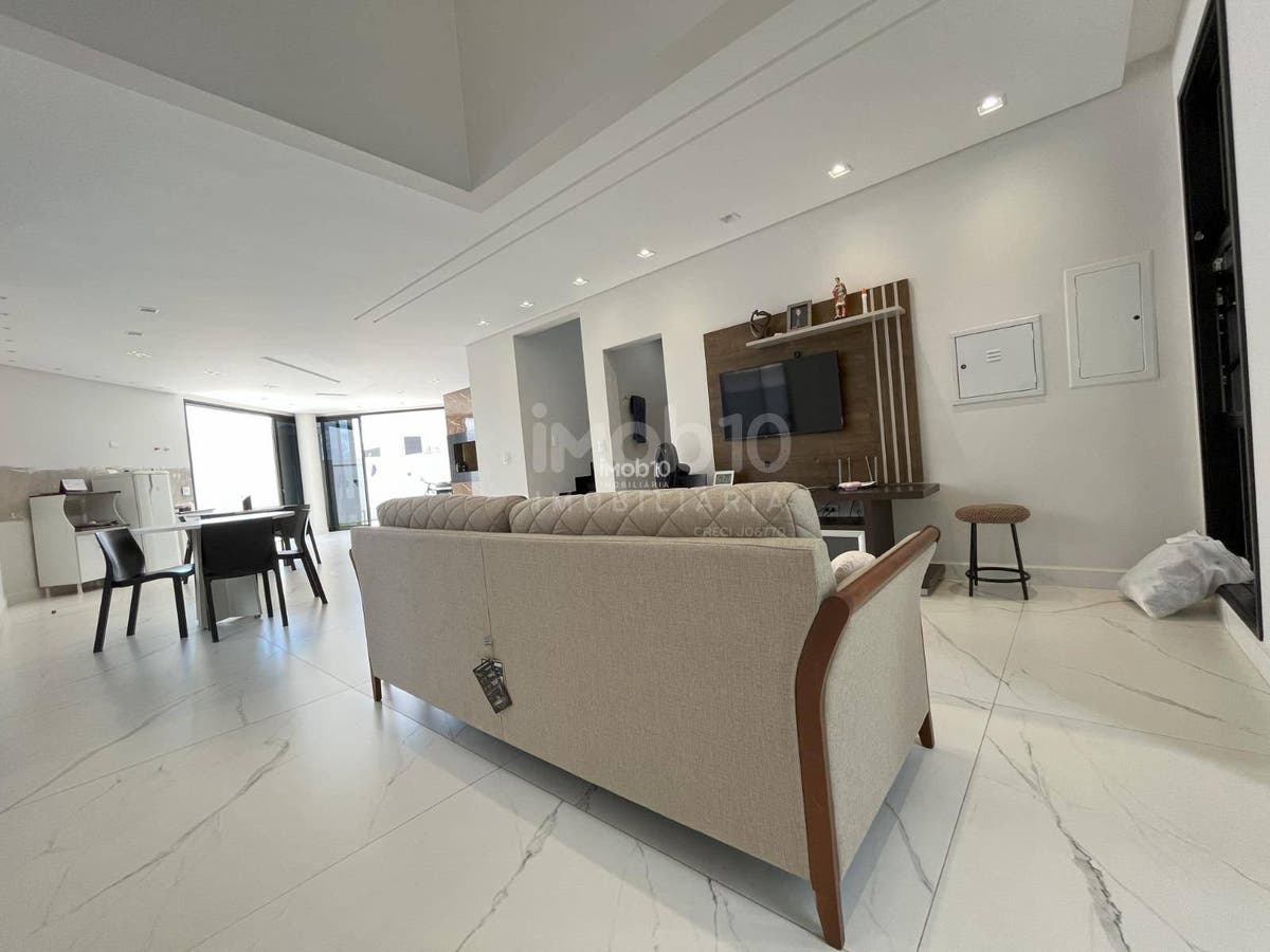SOBRADO A VENDA COM 3 SUITES CONDOMINIO RESIDENCIAL FECHADO TERRAS ALPHA 1 FOZ DO IGUAÇU - PR