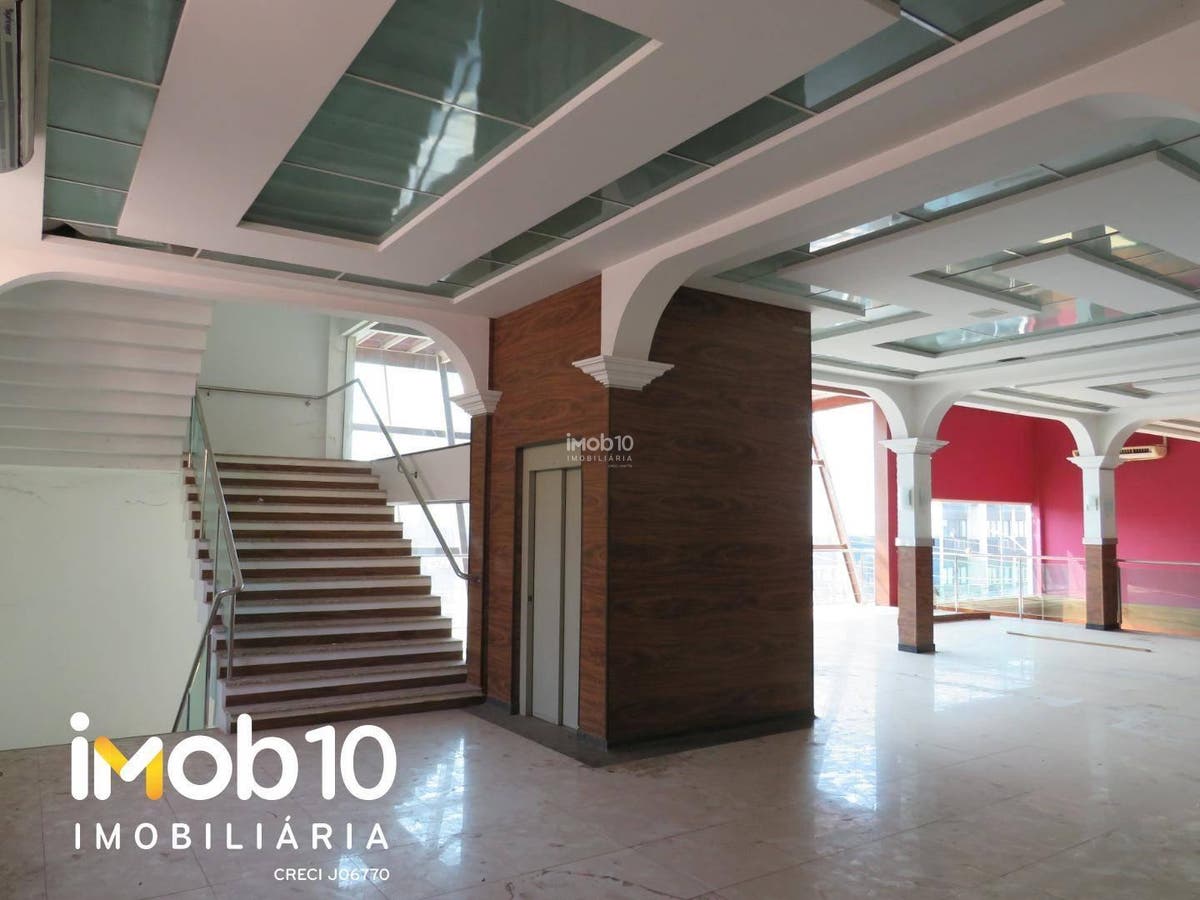 PRÉDIO COMERCIAL A VENDA NO CENTRO DE FOZ DO IGUAÇU - PR