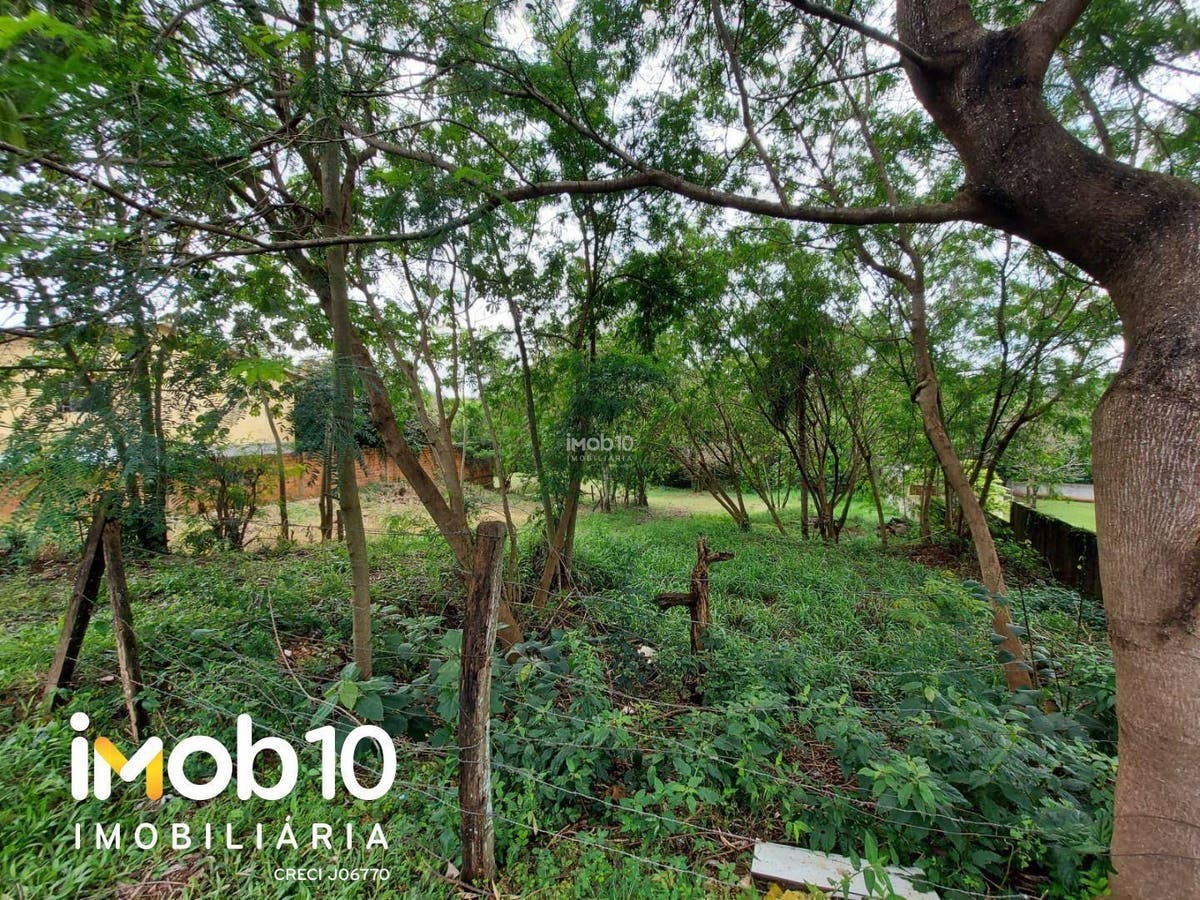 TERRENO A VENDA NO BAIRRO MARACANÃ EM FOZ DO IGUAÇU - PR