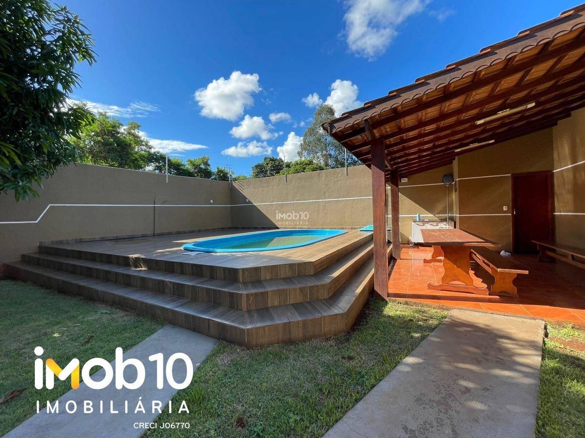 SOBRADO COM 2 QUARTOS A VENDA NO BAIRRO CAMPOS DO IGUAÇU EM FOZ DO IGUAÇU - PR