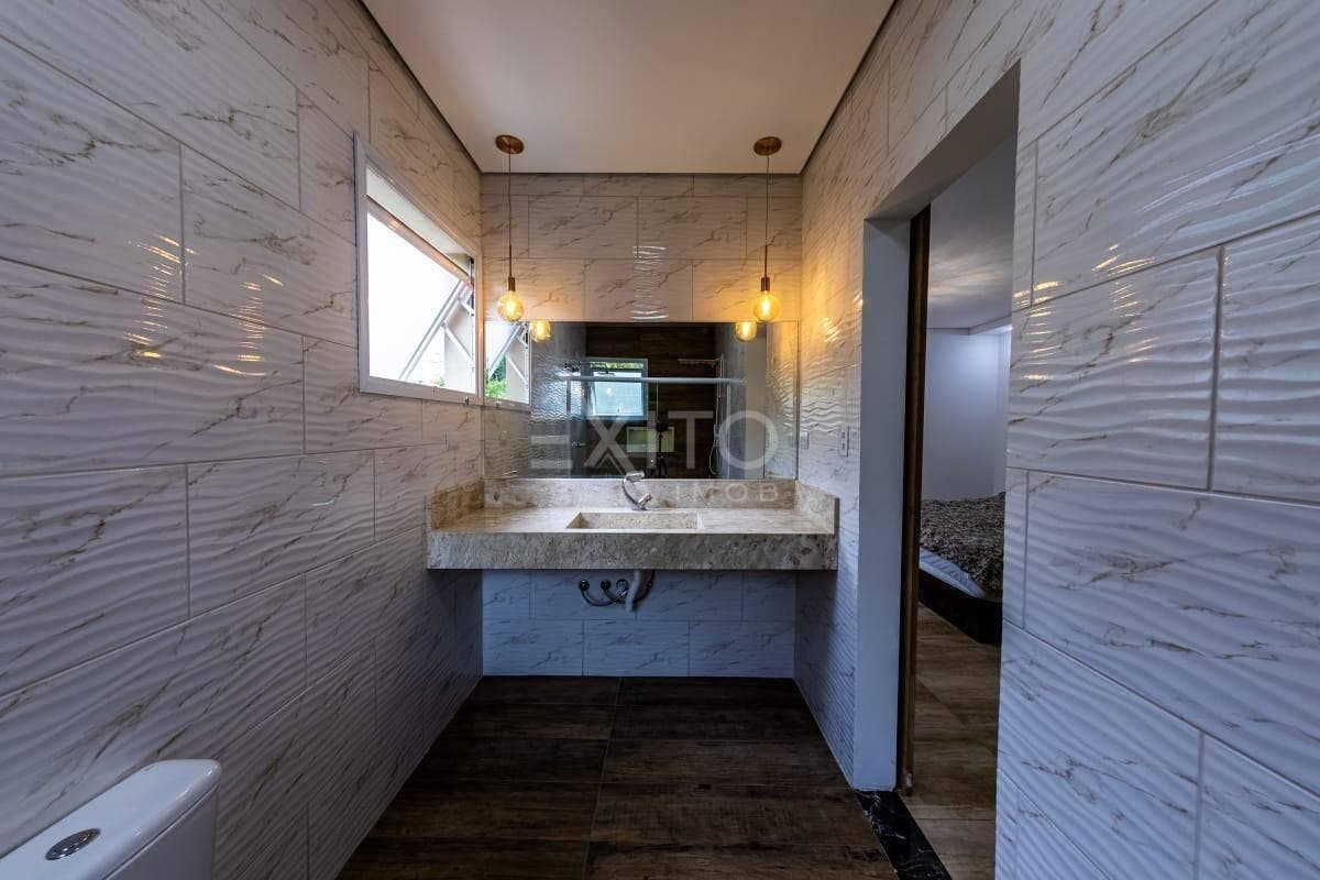 Casa, 4 quartos, 352 m² - Foto 28