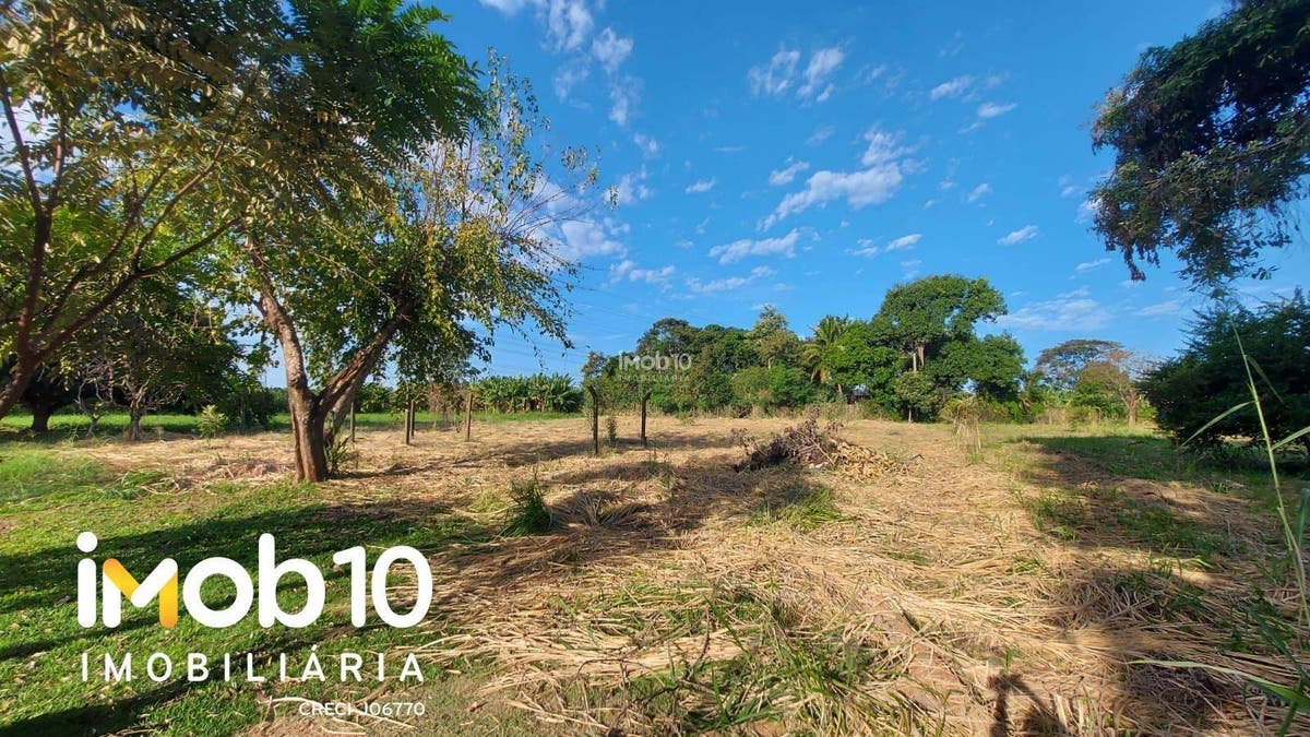 TERRENO A VENDA NO BAIRRO JARDIM VENEZA EM FOZ DO IGUAÇU - PR
