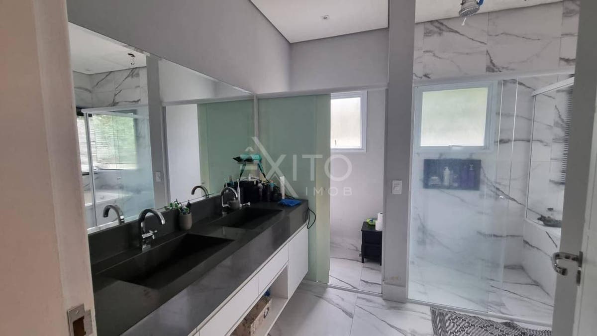 Casa, 3 quartos, 280 m² - Foto 8