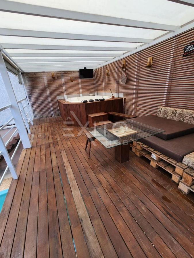 Casa, 3 quartos, 303 m² - Foto 2