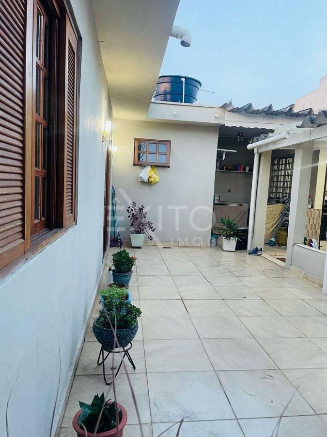Casa, 3 quartos, 222 m² - Foto 13