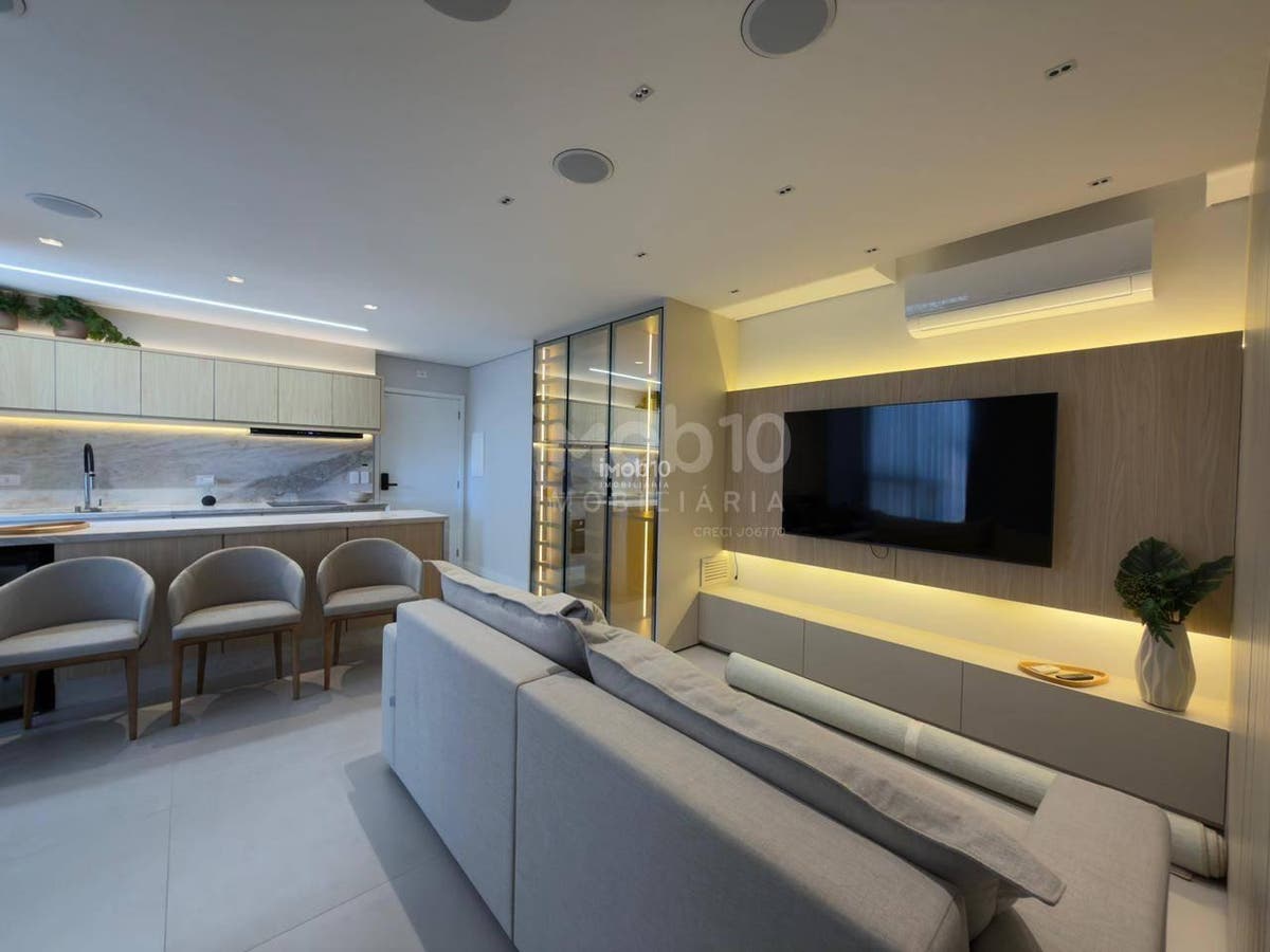 APARTAMENTO A VENDA DE 2 QUARTOS MOBILIADO NO EDIFÍCIO VILLA FOMM NO JARDIM POLO CENTRO EM FOZ DO IGUAÇU - PR