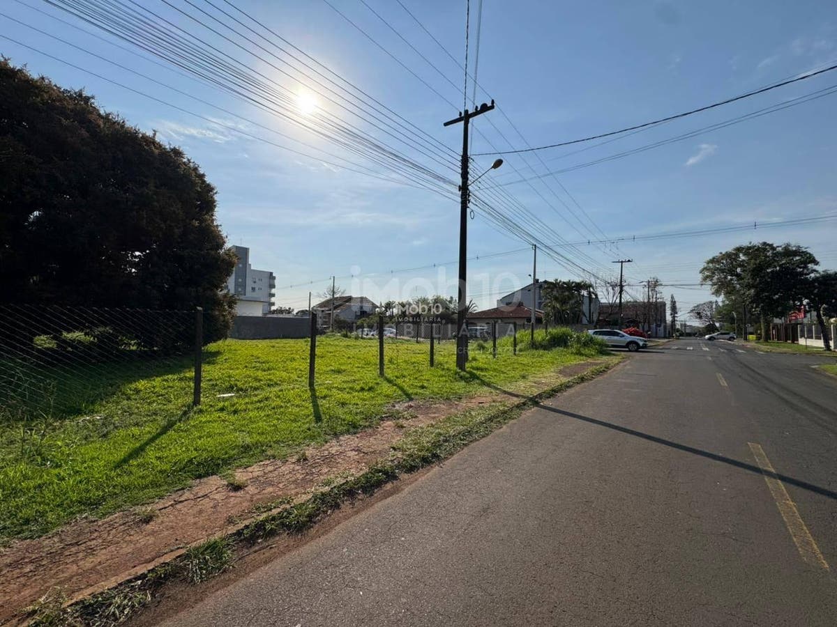 TERRENO A VENDA NA VILA A, PRÓXIMO AVENIDA SILVIO AMÉRICO SASDELLI EM FOZ DO IGUAÇU - PR
