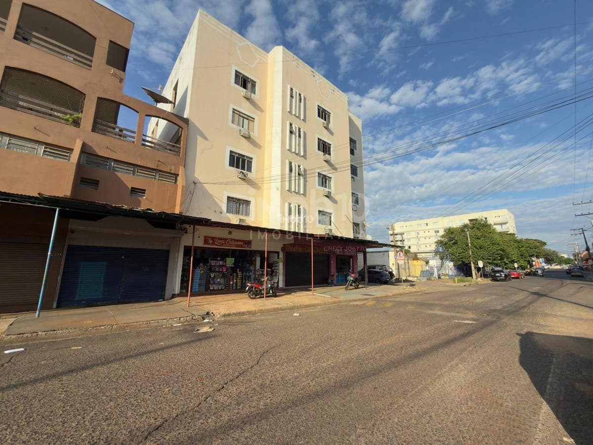 PREDIO A VENDA RESIDENCIAL E COMERCIAL VILA PORTES.