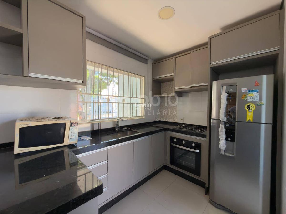 CASA COM 2 QUARTOS A VENDA NO JARDIM UNIVERSITÁRIO - FOZ DO IGUAÇU/PR