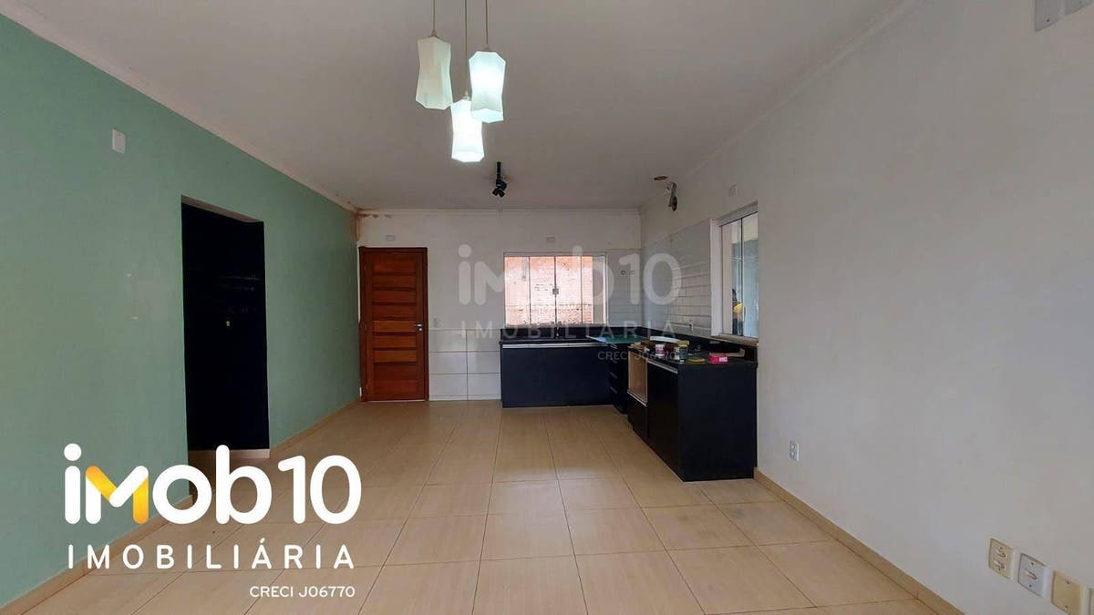 CASA COM 2 QUARTOS À VENDA NO PÁRQUE PRESIDENTE - FOZ DO IGUAÇU/PR