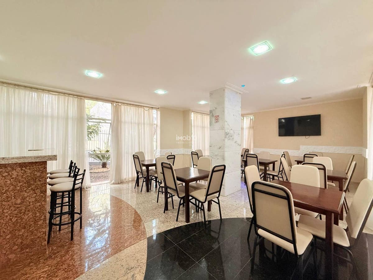 APARTAMENTO A VENDA NO EDIFÍCIO SHANGRI-LÁ EM FOZ DO IGUAÇU/PR