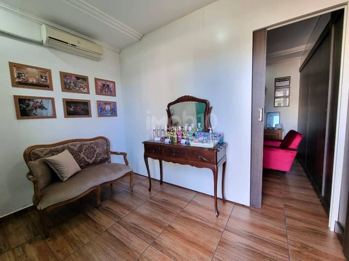 CASA COMERCIAL A VENDA NO CENTRO DE FOZ DO IGUAÇU - PR