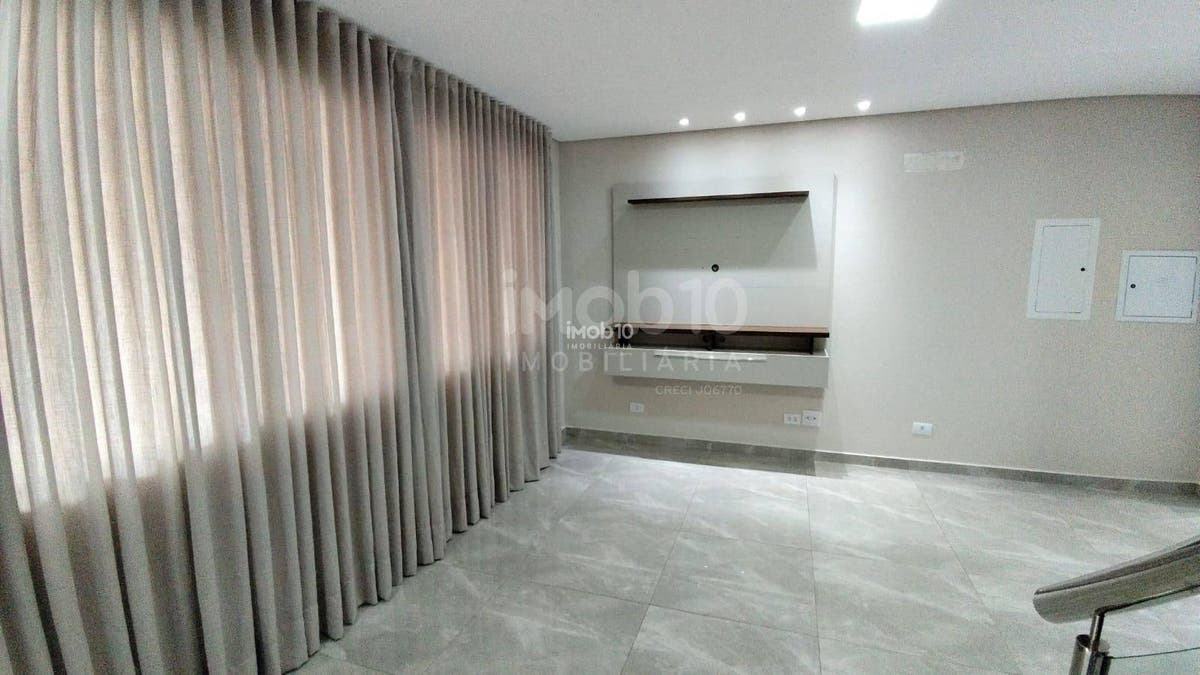 SOBRADO A VENDA COM 3 QUARTOS JARDIM PANORAMA FOZ DO IGUAÇU - PR
