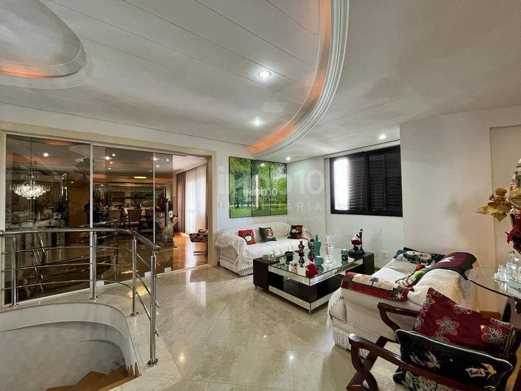 APARTAMENTO COM 4 SUITES, DUPLEX NO EDIFICIO MAISON CLASSIC NO CENTRO - FOZ DO IGUAÇU//PR