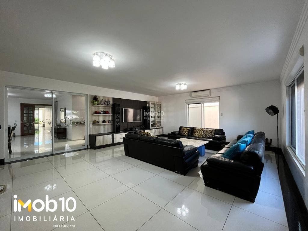 SOBRADO A VENDA COM 7 SUITES NO CONDOMÍNIO FECHADO SOLAR DAS PALMEIRAS - PORTO BELO - FOZ DO IGUAÇU/PR