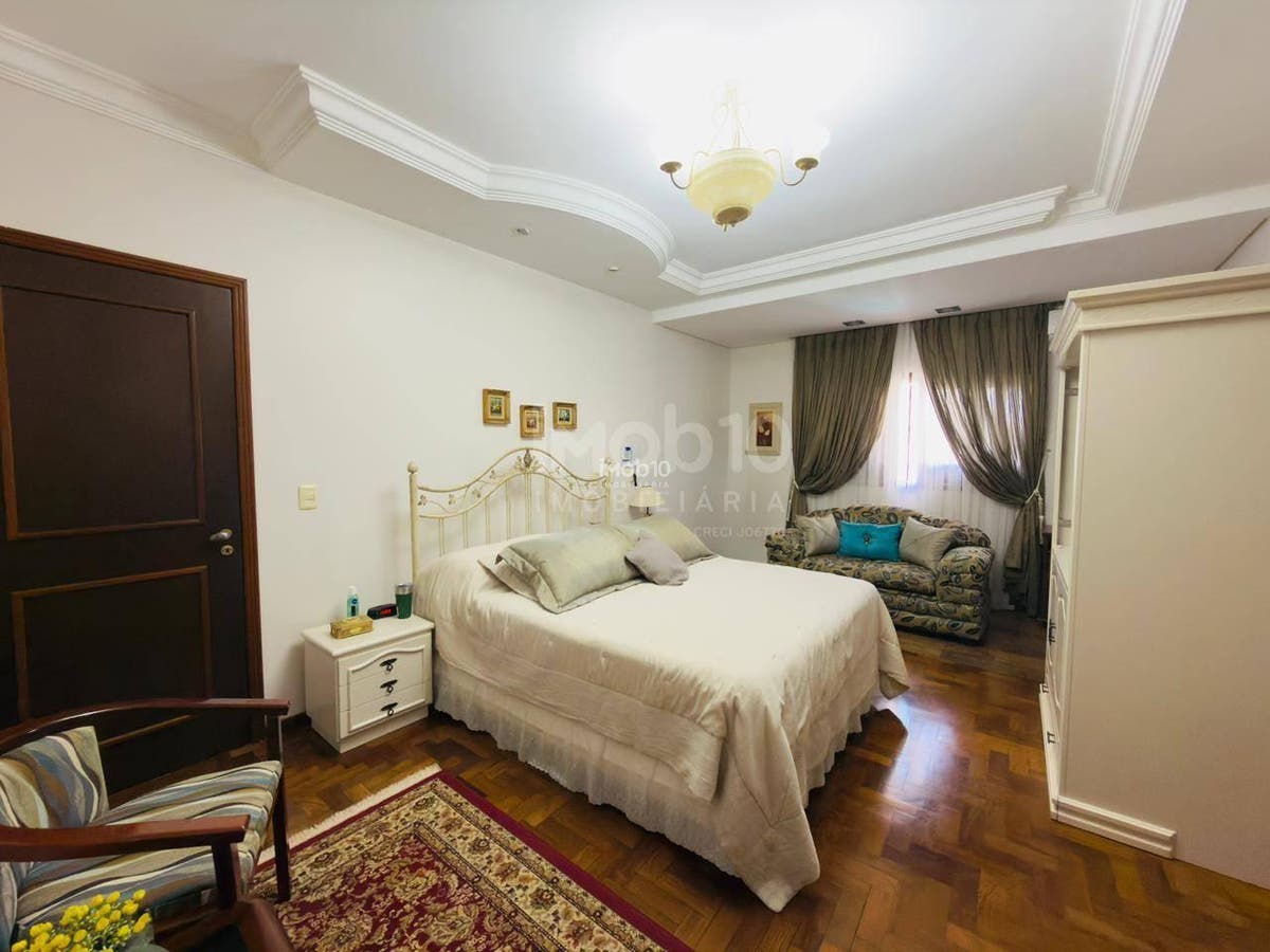 SOBRADO A VENDA COM 3 SUITES JARDIM LANCASTER, FOZ DO IGUAÇU,PR.