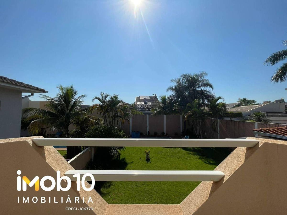 SOBRADO COM 4 QUARTOS A VENDA NO CONDOMÍNIO FECHADO SOLAR DAS CRISÁLIDAS EM FOZ DO IGUAÇU - PR