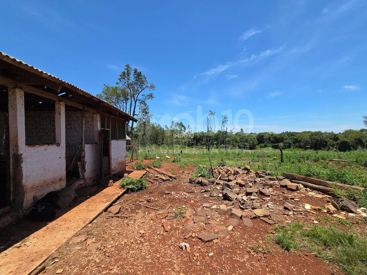 CHÁCARA A VENDA NA VILA VITORASSI EM SANTA TEREZINHA DE ITAIPU - PR
