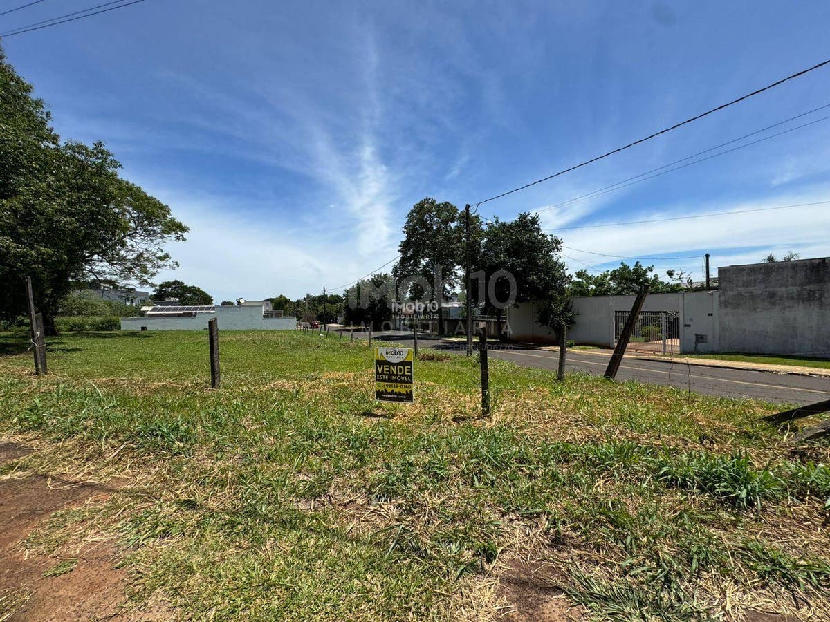TERRENO A VENDA NA AVENIDA DOS IMIGRANTES NO BAIRRO JARDIM BOURBON EM FOZ DO IGUAÇU - PR