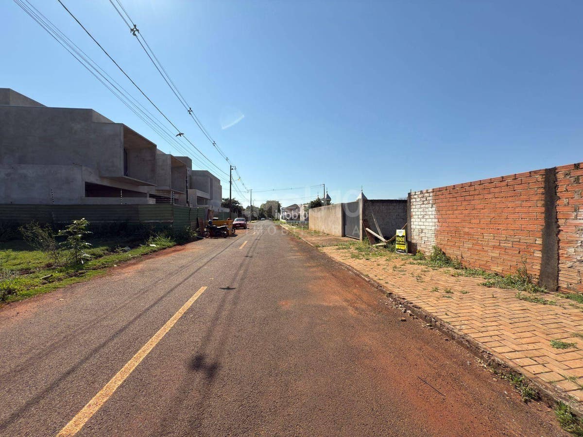 TERRENO A VENDA NO BAIRRO JARDIM ANA CRISTINA, NA REGIÃO DA VILA A EM FOZ DO IGUAÇU - PR