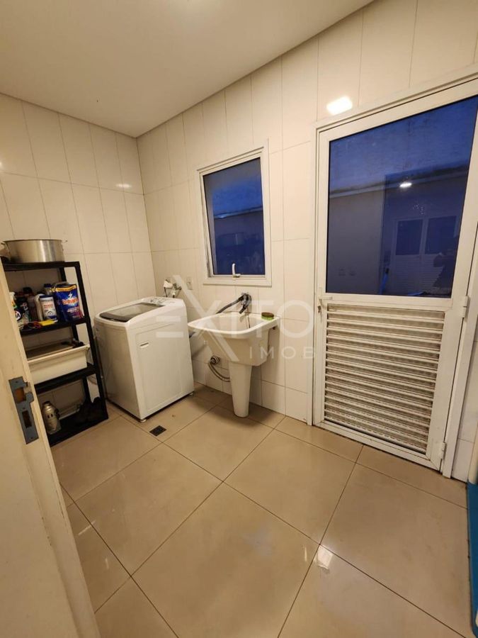 Casa, 3 quartos, 303 m² - Foto 10