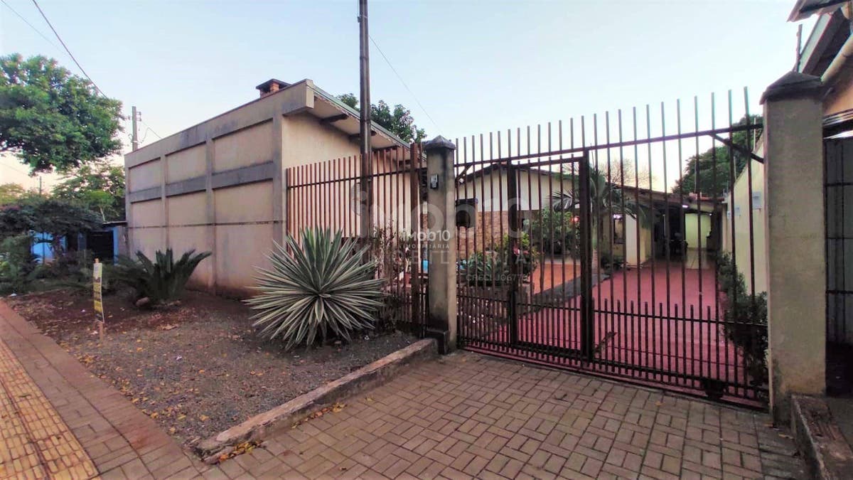 CASA COM 4 QUARTOS NO BAIRRO PORTAL DA FOZ - FOZ DO IGUAÇU/PR